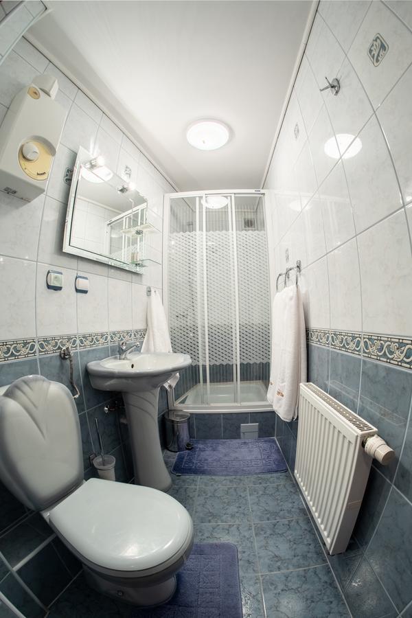 Hotel Goralski Raj Nowy Targ Buitenkant foto