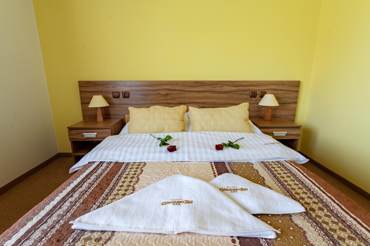 Hotel Goralski Raj Nowy Targ Buitenkant foto